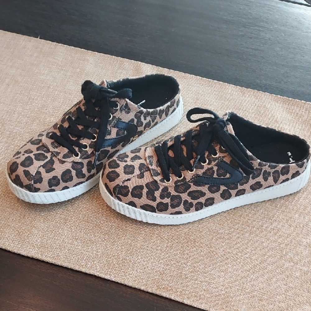Tretorn Leopard Print Women's Sneakers